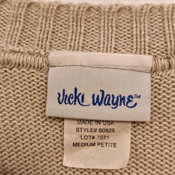 Vicki Wayne tan pullover sweater - Picture 3 of 4
